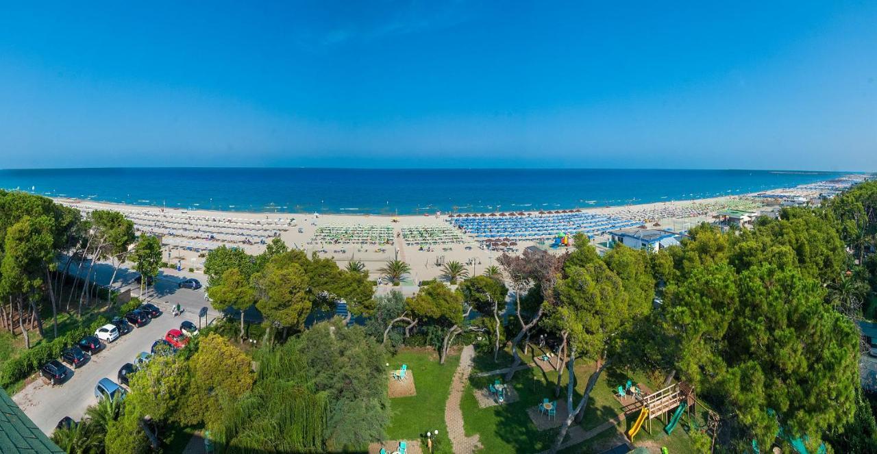 Hotel Smeraldo Giulianova Kültér fotó