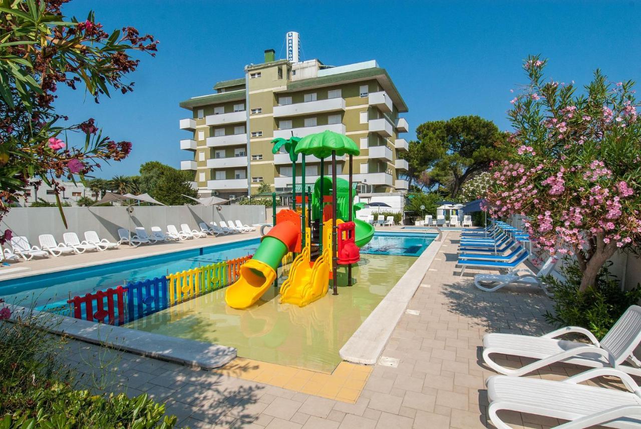 Hotel Smeraldo Giulianova Kültér fotó