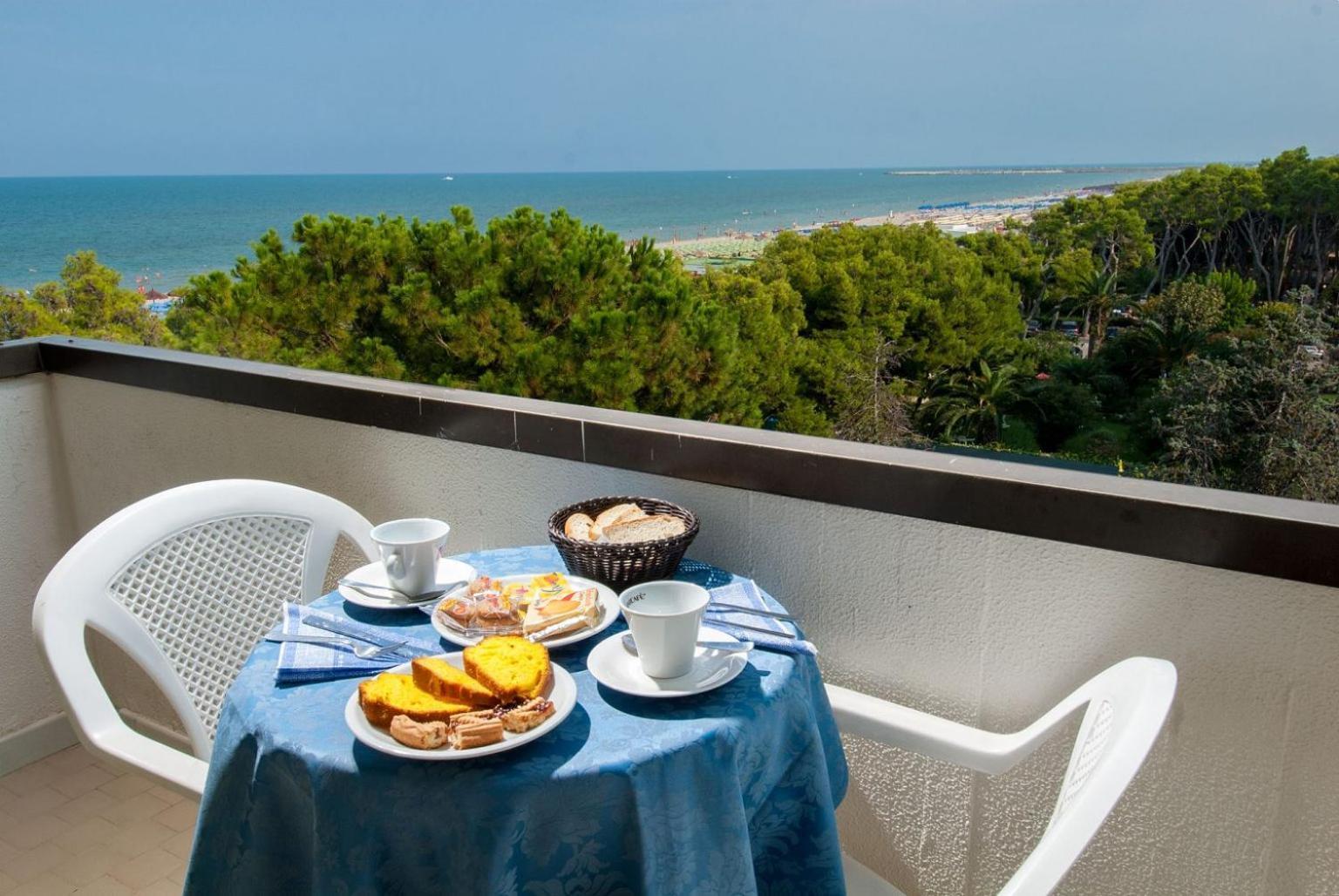 Hotel Smeraldo Giulianova Kültér fotó